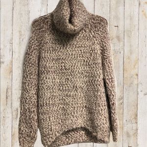 GOA maroon & cream cowl-neck soft sweater